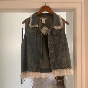 Paisley Vine Chic Tulle Trim Jean Vest